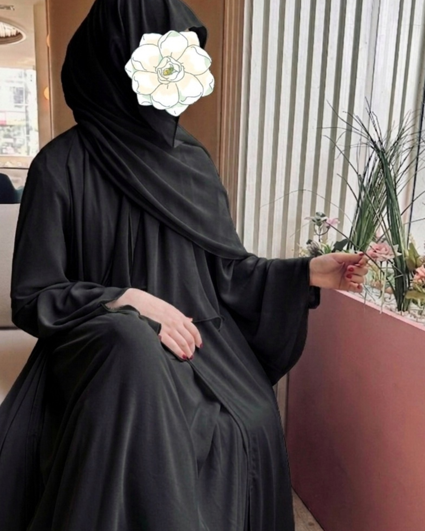 Noor Black Abaya